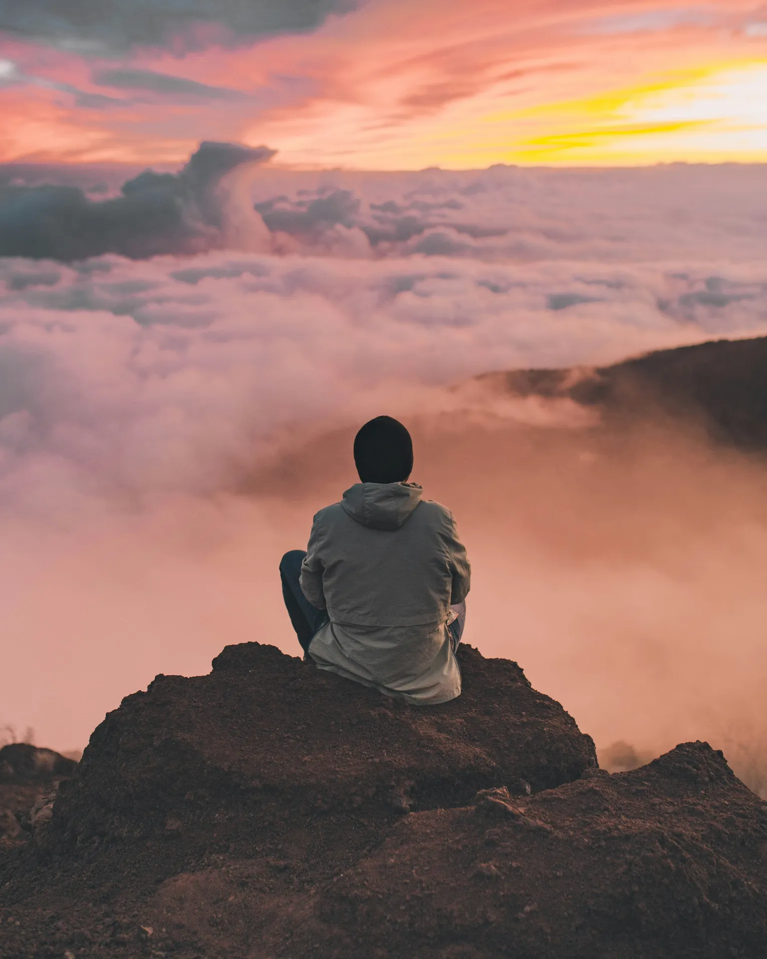 A quiet sunset above the clouds — open space, room to think